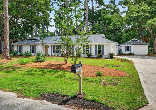 Homes for sale in Savannah, GA | 208 Dobson Rd, Savannah, GA 31410 | MLS# SA358895