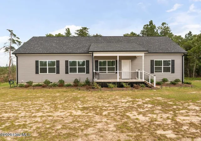Homes for sale in Hamlet, NC | 1368 Boyd Lake Rd, Hamlet, NC 28345 | MLS# 100583896
