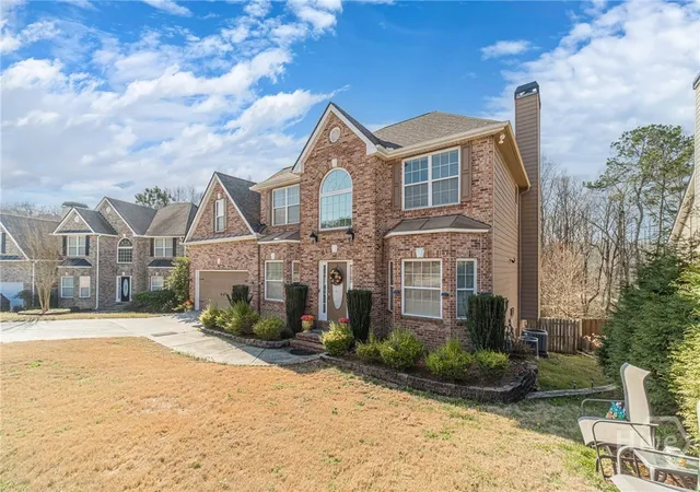 3rd image of 598 Georgia Cir, Loganville, GA 30052 | MLS# CL349795