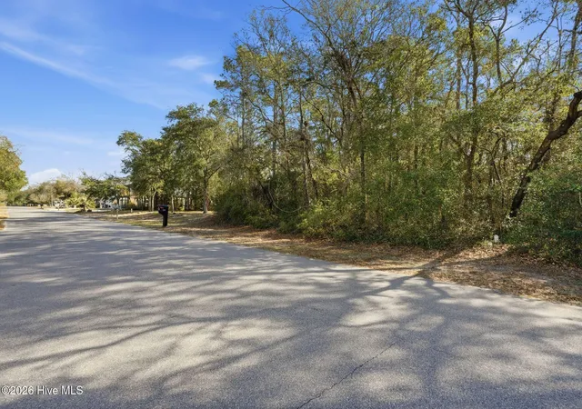 3rd image of 142 Nw 1St St, Oak Island, NC 28465 | MLS# 100559673