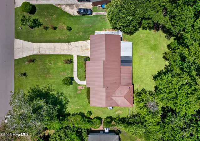 Photo 4 of Single family home for sale at 313 Early Dr, Wilmington, NC 28412 | MLS# 100594502 | Listing updated on 2026-09-14