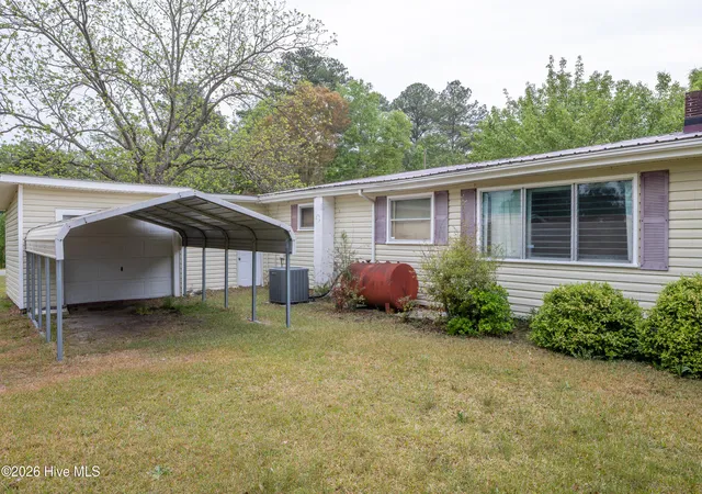 Homes for sale in Garland, NC | 321 N Church Ave, Garland, NC 28441 | MLS# 100566821