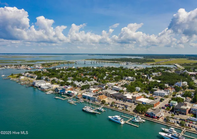 8th image of 805 Mulberry St #Unit 215, Beaufort, NC 28516 | MLS# 100578681