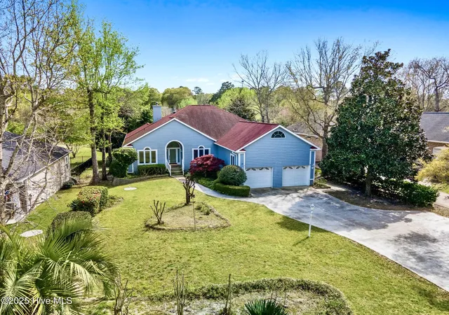 1st image of 178 Edgewater Cir, Sunset Beach, NC 28468 | MLS# 100550384