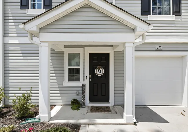 Photo 2 of Single family home for sale at 175 Desert Orchid Cir, Raeford, NC 28376 | MLS# 100590354 | Listing updated on 2026-08-18