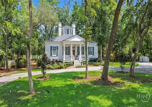 Photo 3 of Single family home for sale at 192 Myrtle Grv Ln, Richmond Hill, GA 31324 | MLS# SA361963 | Listing updated on 2026-09-03