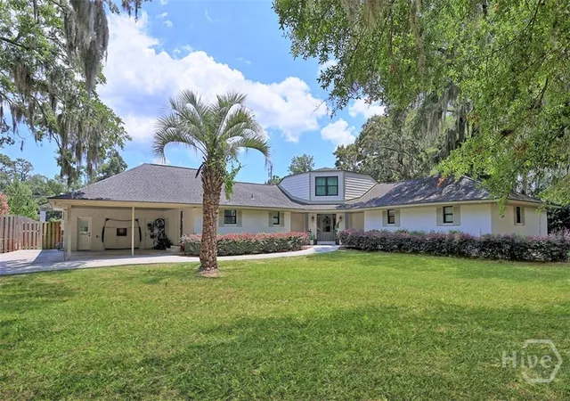 1st image of 2006 Walthour Rd, Savannah, GA 31410 | MLS# SA360105