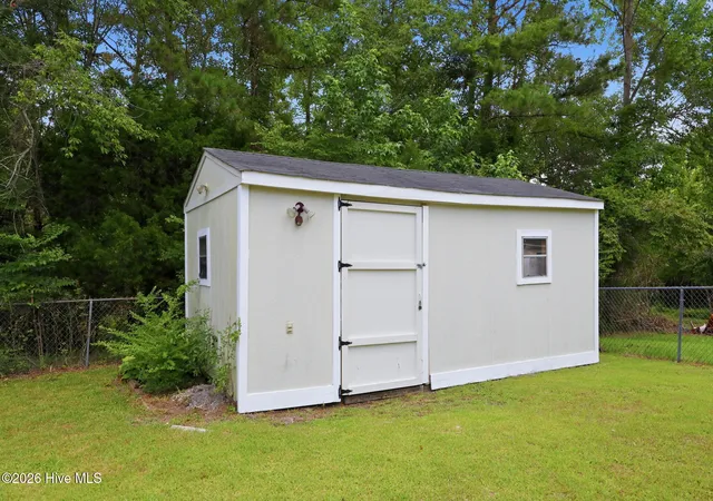 Photo 4 of Manufactured home for sale at 123 Youpon Dr, Hubert, NC 28539 | MLS# 100584186 | Listing updated on 2026-08-27