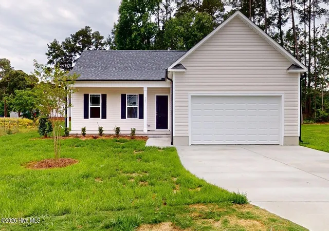 Photo 1 of Single family home for sale at 202 Grace's Farm Rd, La Grange, NC 28551 | MLS# 100595711 | Listing updated on 2026-08-12