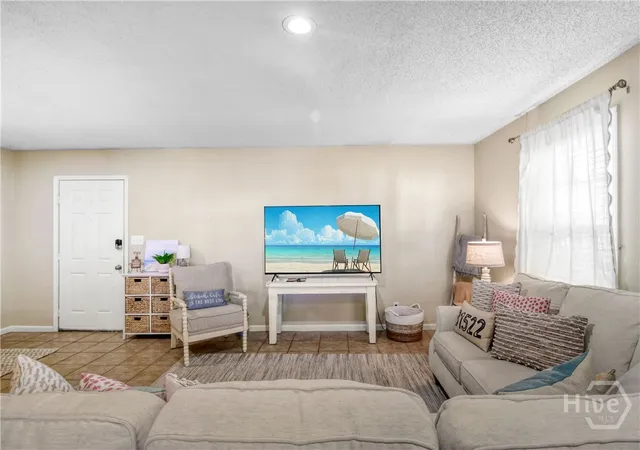 Photo 4 of Condo for sale at 302 E Island Sq Dr, St Simons Island, GA 31522 | MLS# SA355451 | Listing updated on 2026-09-10