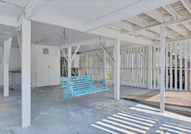Photo 3 of Single family home for sale at 603 N Lumina Ave, Wrightsville Beach, NC 28480 | MLS# 100583118 | Listing updated on 2026-09-21
