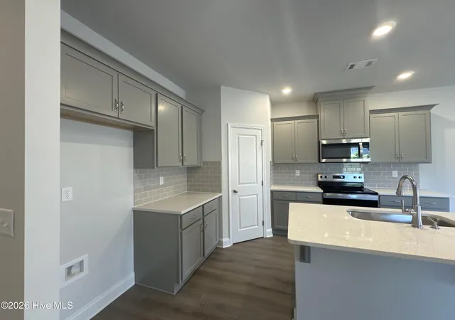 Homes for sale in North Augusta, SC | 649 Hampton Dr #5d, North Augusta, SC 29860 | MLS# 98198259