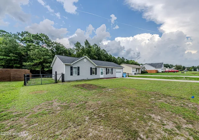 Photo 3 of Single family home for sale at 106 Linden Rd, Richlands, NC 28574 | MLS# 100596245 | Listing updated on 2026-09-09