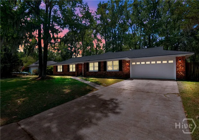 1st image of 13 Barrington Cir, Savannah, GA 31419 | MLS# SA354483