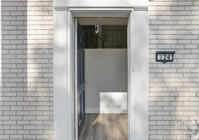 Photo 4 of Single family home for sale at 124 Winding Way, Savannah, GA 31419 | MLS# SA349433 | Listing updated on 2026-09-12