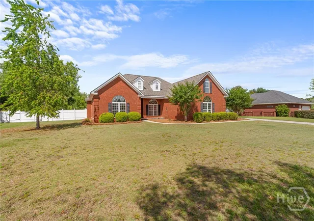 2nd image of 304 Flat Bush Dr, Guyton, GA 31312 | MLS# SA356902