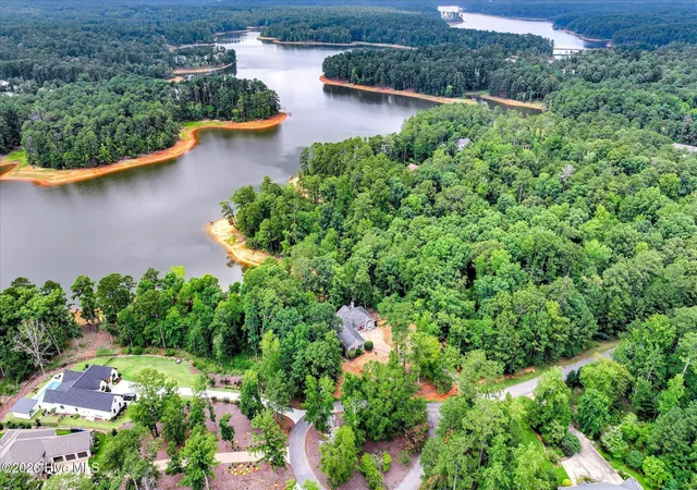 Photo 5 of Single family home for sale at 207 Rolland Pl, Mc Cormick, SC 29835 | MLS# 100592886 | Listing updated on 2026-07-31