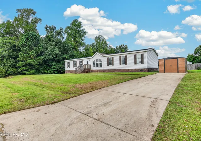 Photo 2 of Manufactured home for sale at 1001 Ocracoke Ct, Jacksonville, NC 28546 | MLS# 100599973 | Listing updated on 2026-09-03