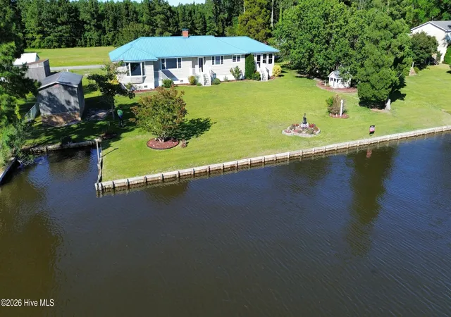 Homes for sale in Belhaven, NC | 835 Foreman Ln, Belhaven, NC 27810 | MLS# 100553129