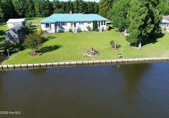Homes for sale in Belhaven, NC | 835 Foreman Ln, Belhaven, NC 27810 | MLS# 100553129