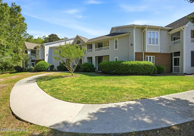 Homes for sale in Wilmington, NC | 4108 Breezewood Dr, Wilmington, NC 28412