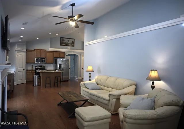 Photo 3 of Single family home for sale at 2117 Maple Leaf Dr, Southport, NC 28461 | MLS# 100566970 | Listing updated on 2026-09-01