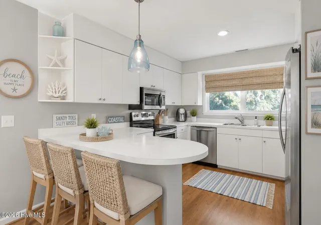 Photo 3 of House for sale at 111 Cutlass Dr, Surf City, NC 28445 | MLS# 100567564 | Listing updated on 2026-08-28