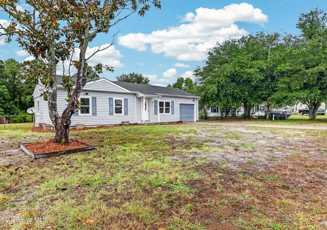Homes for sale in Hubert, NC | 145 Ash Ct, Hubert, NC 28539 | MLS# 100582776