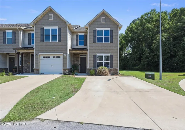 Homes for sale in Midway Park, NC | 332 Glenellen Loop Rd, Midway Park, NC 28544 | MLS# 100584535
