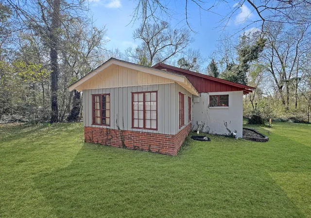 Homes for sale in Beech Island, SC | 1081 Bamboo Ln, Beech Island, SC 29842 | MLS# 98253378