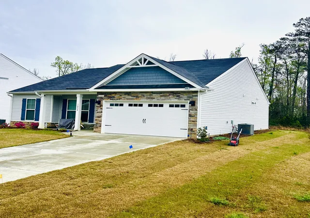 2nd image of 1052 Burlington Dr, Augusta, GA 30909 | MLS# 98253743