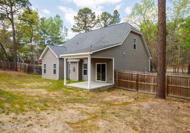 Photo 32 of Single family home for sale at 600 Burning Tree Rd, Pinehurst, NC 28374 | MLS# 100548358 | Listing updated on 2026-08-31