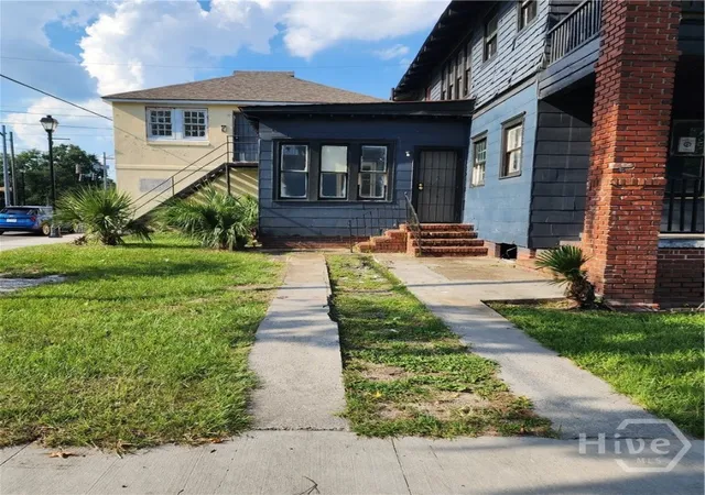 Photo 2 of House for sale at 1102 Seiler Ave, Savannah, GA 31404 | MLS# SA359838 | Listing updated on 2026-08-18