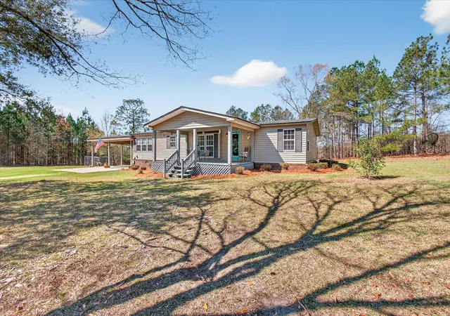 Photo 3 of Manufactured home for sale at 395 Winchester Rd, Sylvania, GA 30467 | MLS# 98253586 | Listing updated on 2026-09-10