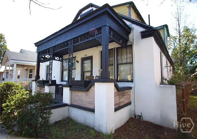 Photo 3 of Single family home for sale at 619 W 41st Street, Savannah, GA 31415 | MLS# SA350399 | Listing updated on 2026-09-12