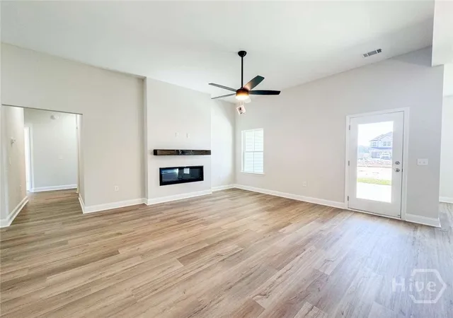 4th image of 189 Providence Loop, Hinesville, GA 31313 | MLS# SA347652