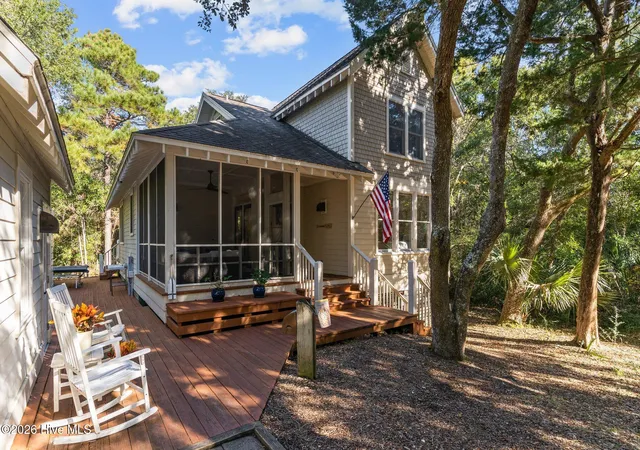 Photo 3 of Single family home for sale at 7 Col William Rhett Trl, Southport, NC 28461 | MLS# 100576830 | Listing updated on 2026-09-08