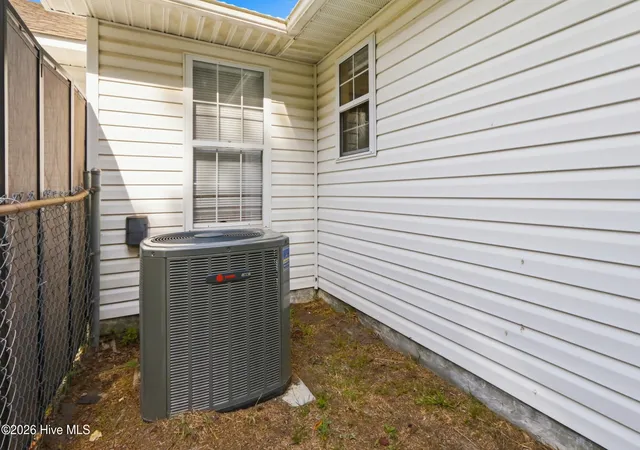 Photo 26 of Townhouse for sale at 103 Glenside Ct, Midway Park, NC 28544 | MLS# 100589549 | Listing updated on 2026-08-07
