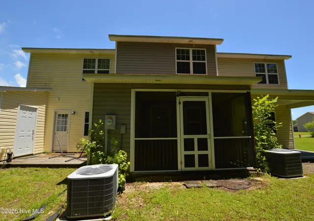 Homes for sale in Hubert, NC | 304 Burley Dr #Unit 2, Hubert, NC 28539 | MLS# 100578727