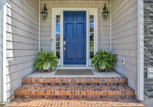Photo 3 of Single family home for sale at 8704 Pinkerton Dr, Wilmington, NC 28411 | MLS# 100570302 | Listing updated on 2026-09-16