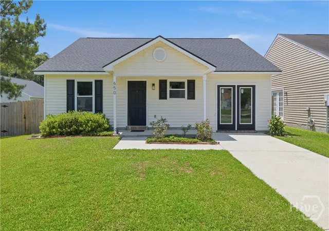 Homes for sale in Richmond Hill, GA | 650 Rushing St, Richmond Hill, GA 31324 | MLS# SA359934