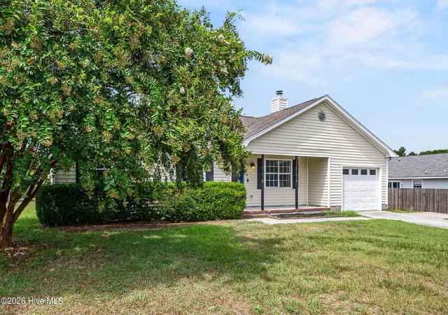 Photo 3 of Single family home for sale at 496 Sand Ridge Rd, Hubert, NC 28539 | MLS# 100597145 | Listing updated on 2026-09-05