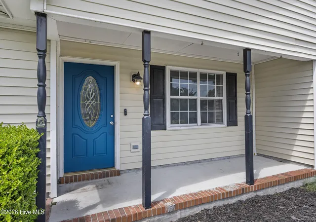 Photo 4 of Single family home for sale at 496 Sand Ridge Rd, Hubert, NC 28539 | MLS# 100597145 | Listing updated on 2026-09-05