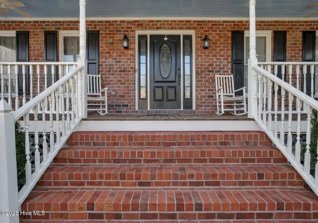 Homes for sale in Rocky Mount, NC | 613 Chimney Hill Wy, Rocky Mount, NC 27804 | MLS# 100558570