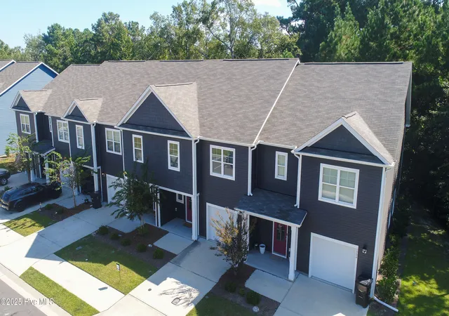 Photo 3 of Townhouse for sale at 1508 Dove Shell Way, Wilmington, NC 28405 | MLS# 100551560 | Listing updated on 2026-07-03
