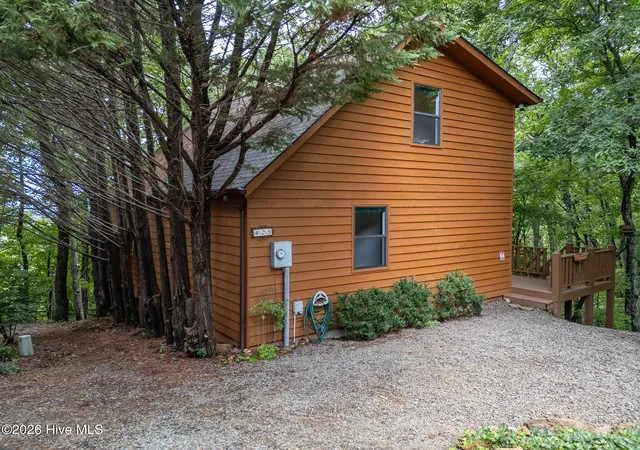 Photo 2 of Single family home for sale at 425 Boyd Ridge Dr, Murphy, NC 28906 | MLS# 100591827 | Listing updated on 2026-07-27
