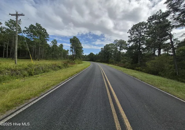 2nd image of 1268 Old Cedar Island Rd, Atlantic, NC 28511 | MLS# 100529569