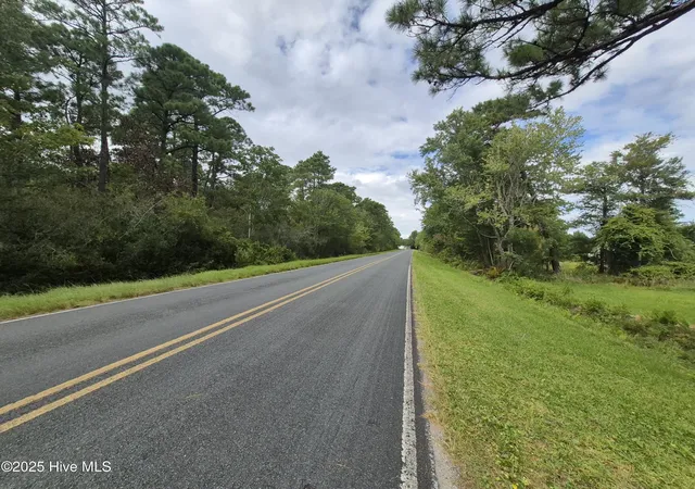 3rd image of 1268 Old Cedar Island Rd, Atlantic, NC 28511 | MLS# 100529569