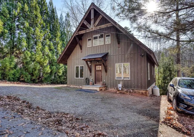 Photo 5 of Single family home for sale at 130 Mallard Cir, Murphy, NC 28906 | MLS# 100578222 | Listing updated on 2026-08-19