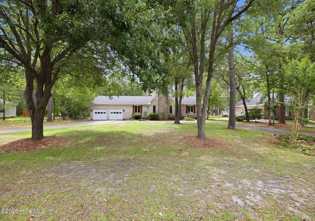 Photo 1 of Single family home for sale at 900 Crane Dr, New Bern, NC 28560 | MLS# 100577737 | Listing updated on 2026-07-13
